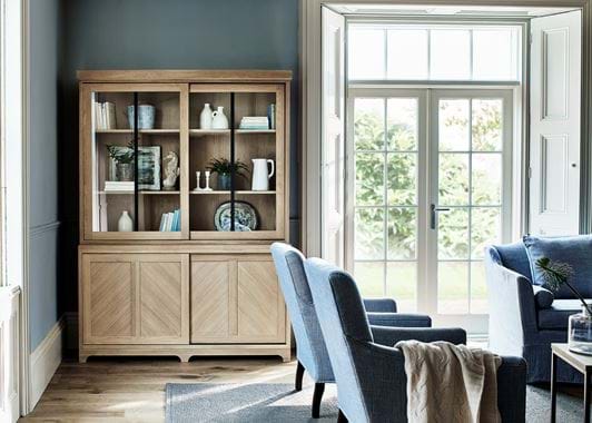 Holborn dresser Moss wall