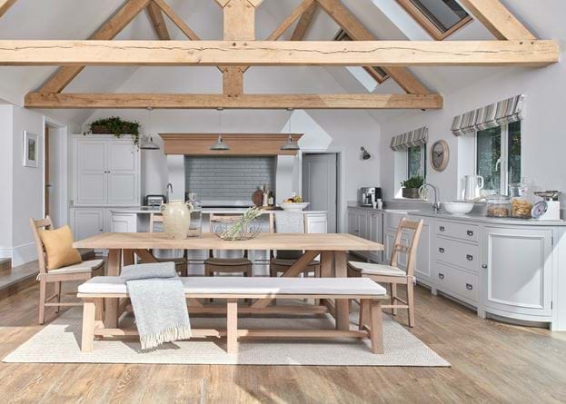 Collyey Kitchen_Vines Cross_Wide 2