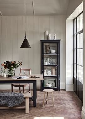 20.07.16_NEPTUNE_SHEPTON_CABINET_A_044_V2