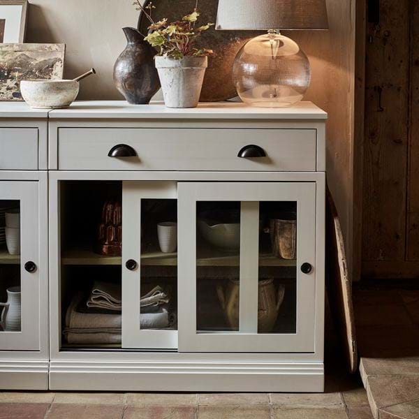 CHAWTON_GLAZED_DRESSER_DETAIL_008