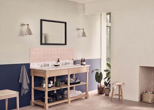 EDINBURGH_WASHSTAND_SHOT08_299_MASTER_LANDSCAPE