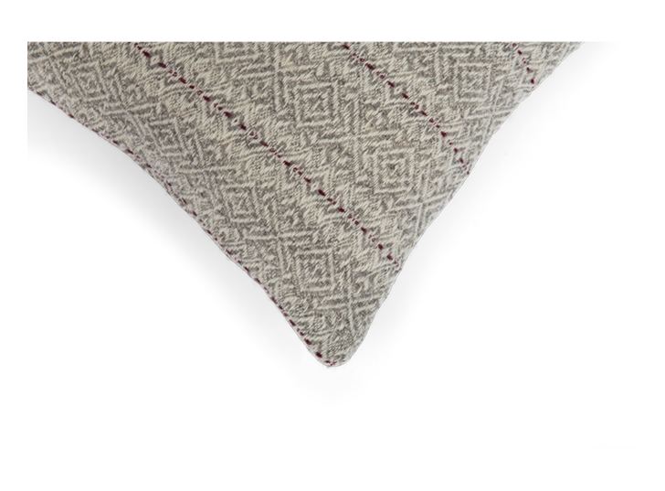 Auburn 45x45 Geometric grey_corner copy