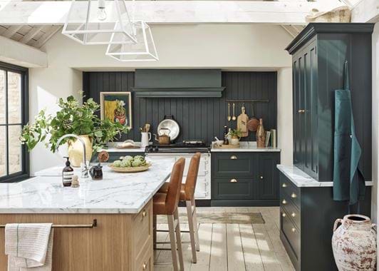 HENLEY_KITCHEN_CONSTABLE_GREEN_HERO_L_008_main_TOWEL_OPTION