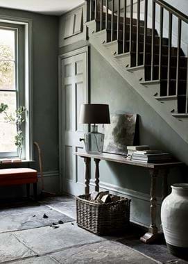 Turnberry console 3 quarter