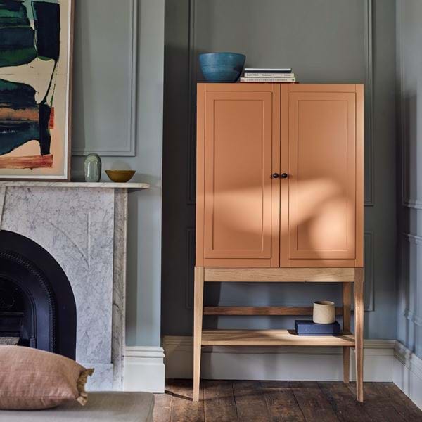 Ardingly Dressing Table_with shelf 01