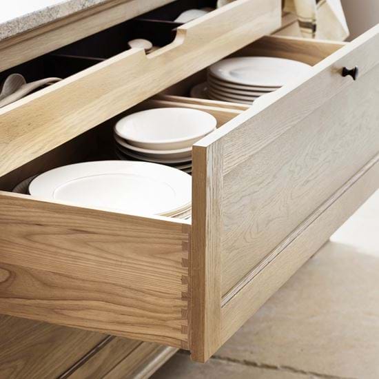 HENLEY_SHOWROOM_091