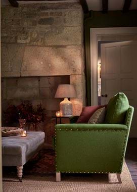 AW20_Caspar2SeaterLiving_060