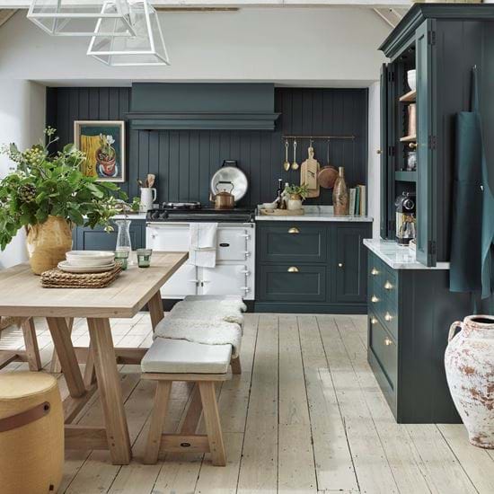 HENLEY_KITCHEN_ARUNDEL_TABLE_HERO_2_057_NO_RUG