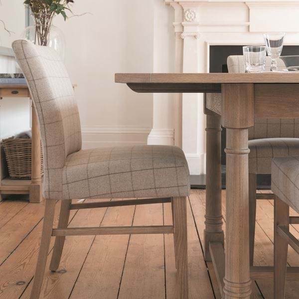 Lyndhurst_Way-2057