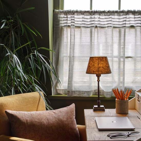 SOLOWAY_CAFE CURTAIN_02_001