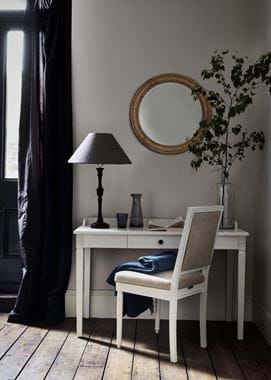 LARSSON_DRESSINGTABLE_012