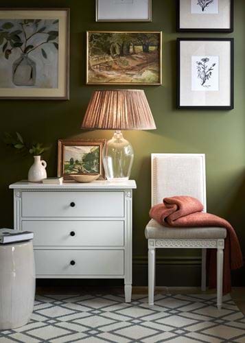 LARSSON_BEDROOM_WORK_SPACES_04125992