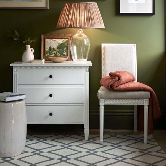 LARSSON_BEDROOM_WORK_SPACES_04125992