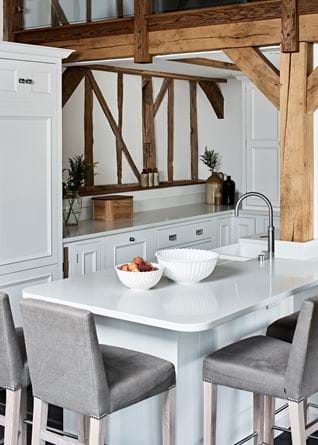 Bar stool