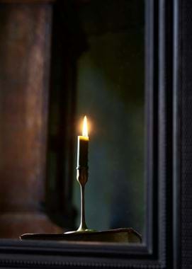COLERIDGE_DINNER CANDLE REFLECTION