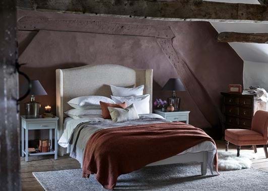 Attic bedroom no footstool