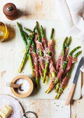 Food_0397_asparagus_prosciutto
