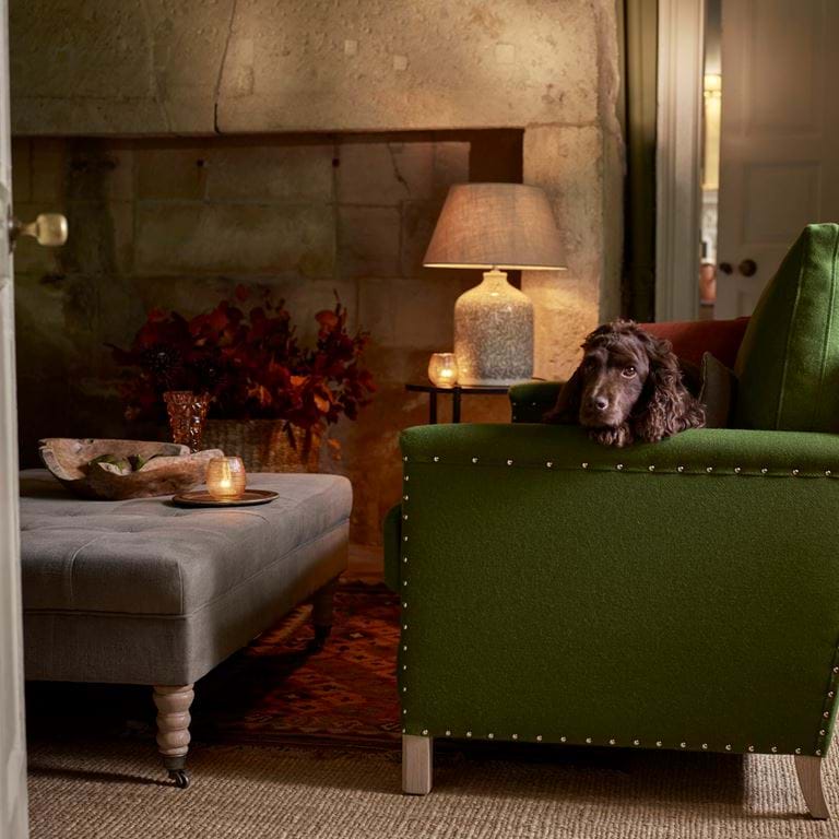 AW20_Caspar2SeaterLiving_075