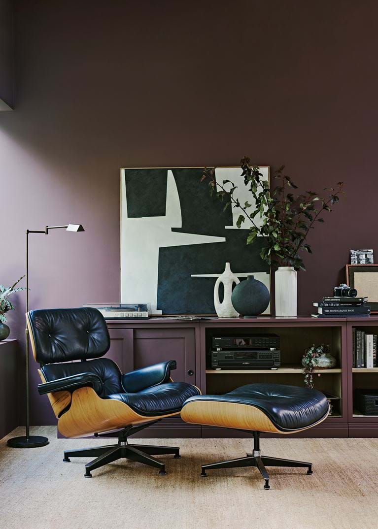 Contemporary Living_ Chawton Media Sideboard_03