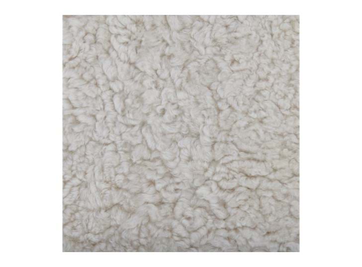 Sheepskin_Tussock_Double_Detail