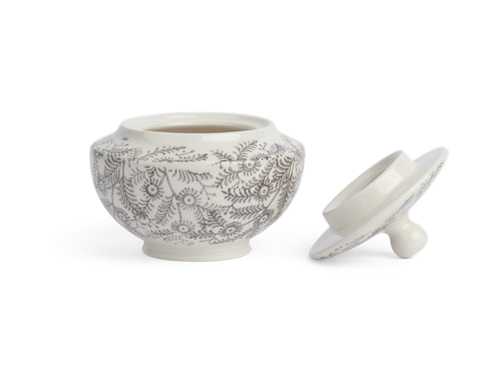 Olney Sugar Bowl - Walnut 2