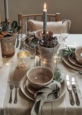 WINTER_DINING_TABLETOP_01