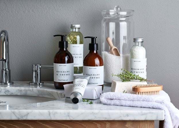 Rosemary & Thyme collection