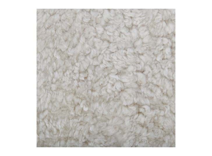 Sheepskin_Tussock_Single_Detail