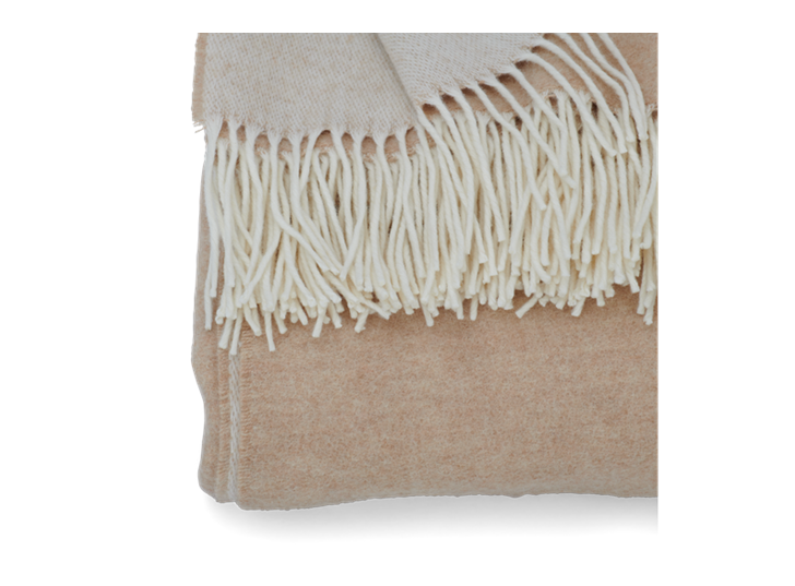 Thurston Reversible Throw Large Natural_Edge Detail