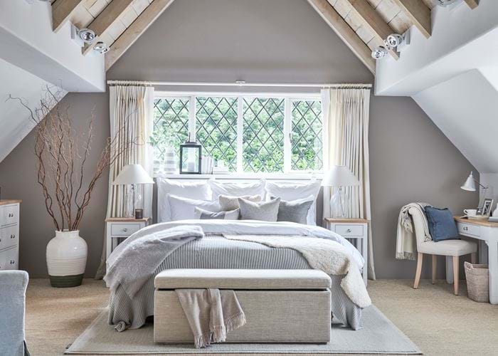 Reading_Bedroom_01