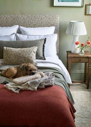 AW20_TussocksSheepskinHotWaterBottle_370