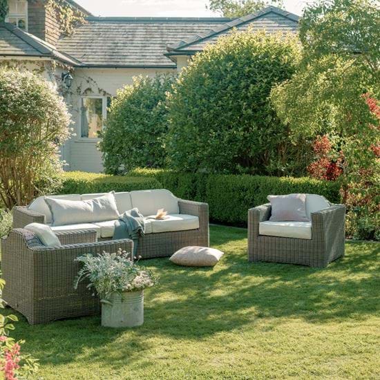 SS20 SS20 TRESCO armchairs:sofa