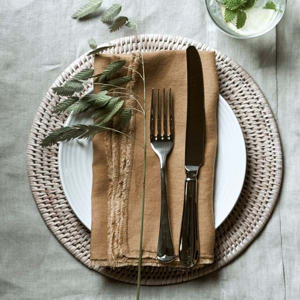 SS20_Antonia_Napkin_Place_Setting_055