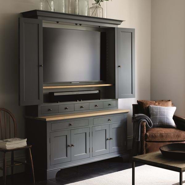 Henley_Media_Cabinet_014