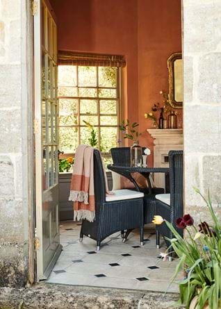 CHATTO_DINING_CHARCOAL_046_Retouched_WoF