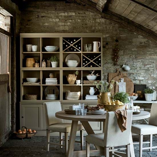 SS20_Arundel_150_Round_Breakfast_AD_023