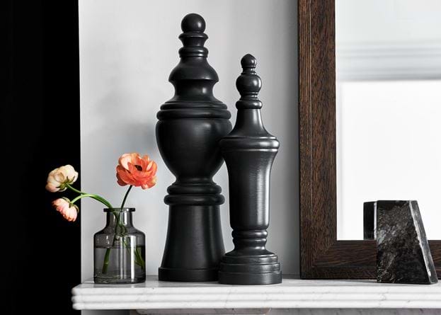 Howell finials