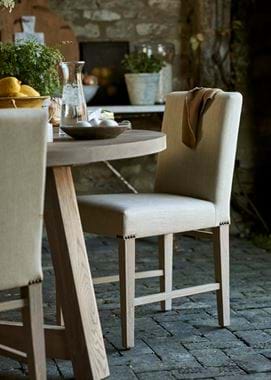 SS20_Shoreditch_Chair_Harry_Sand_004