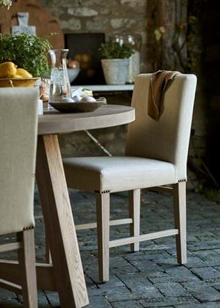 Arundel Round Dining Table