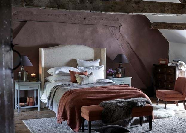 Grace scatter cushion, Harry Rust - on bed