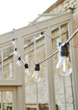 ROSEWOOD_FESTOON_LIGHTS_004_Retouched_WoF