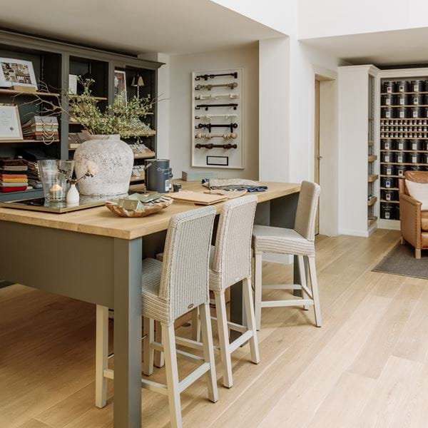 Cheltenham store design library-12