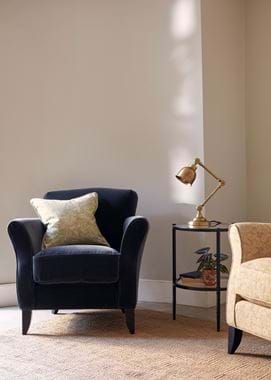 MATILDA_ARMCHAIRS_SHOT04_0106_MASTER_P